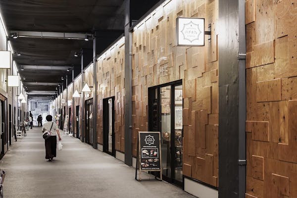 ハチカフェ阿佐ヶ谷店